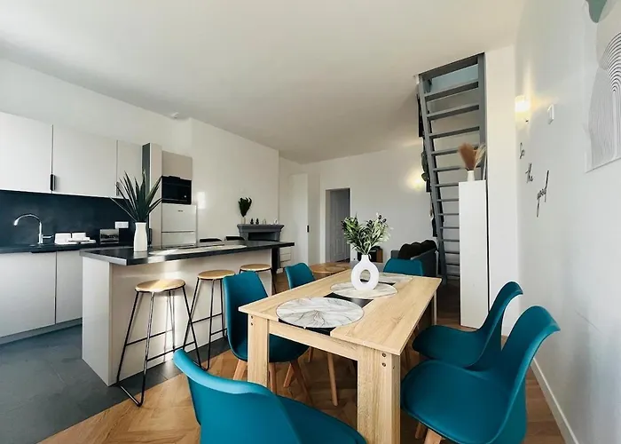 Casa Bressigny דירה *